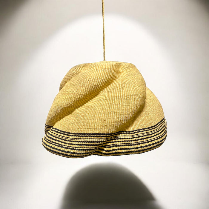 Handwoven lamp shade