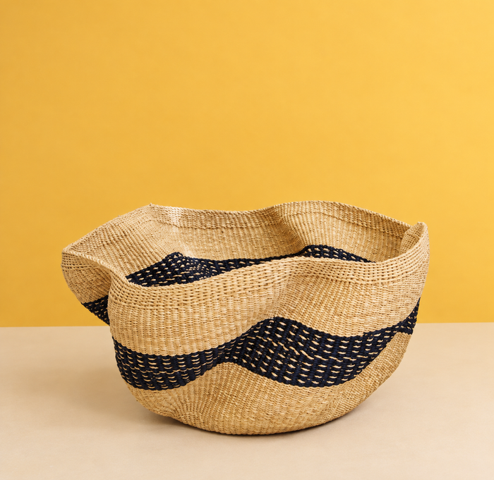 Wave bolga basket - black and natural