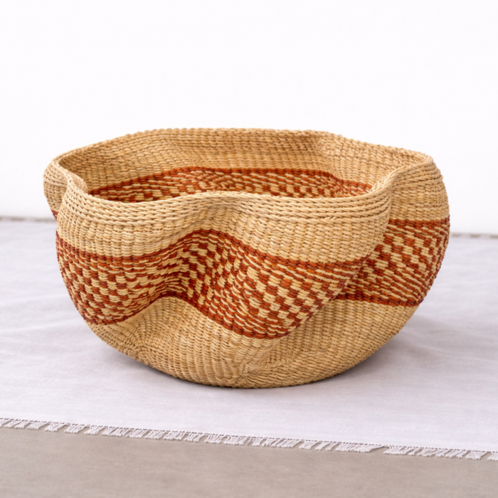 Wave bolga basket